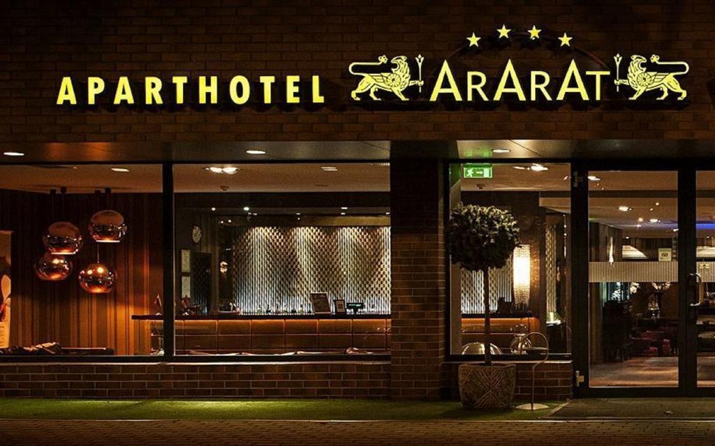 Ararat All Suites Hotel Klaipėda Esterno foto
